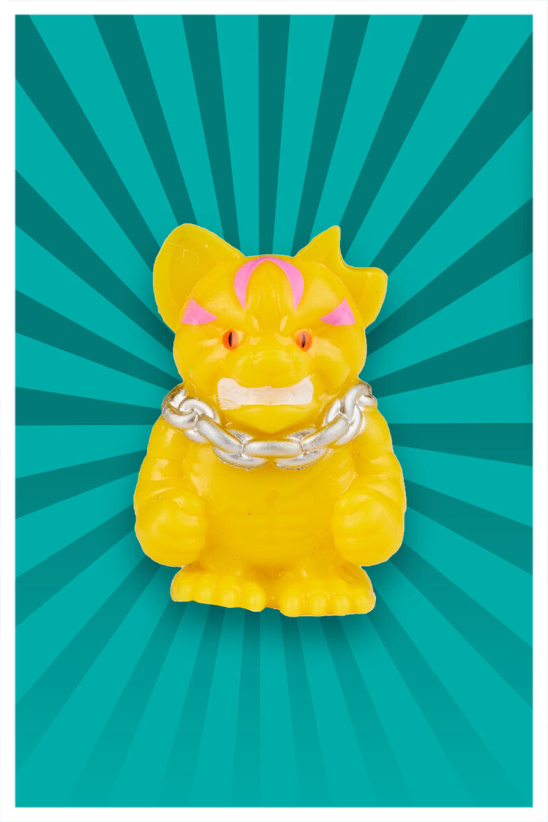 Tom Cut (A20) - Animal: Street cat, Strength: Claws everything